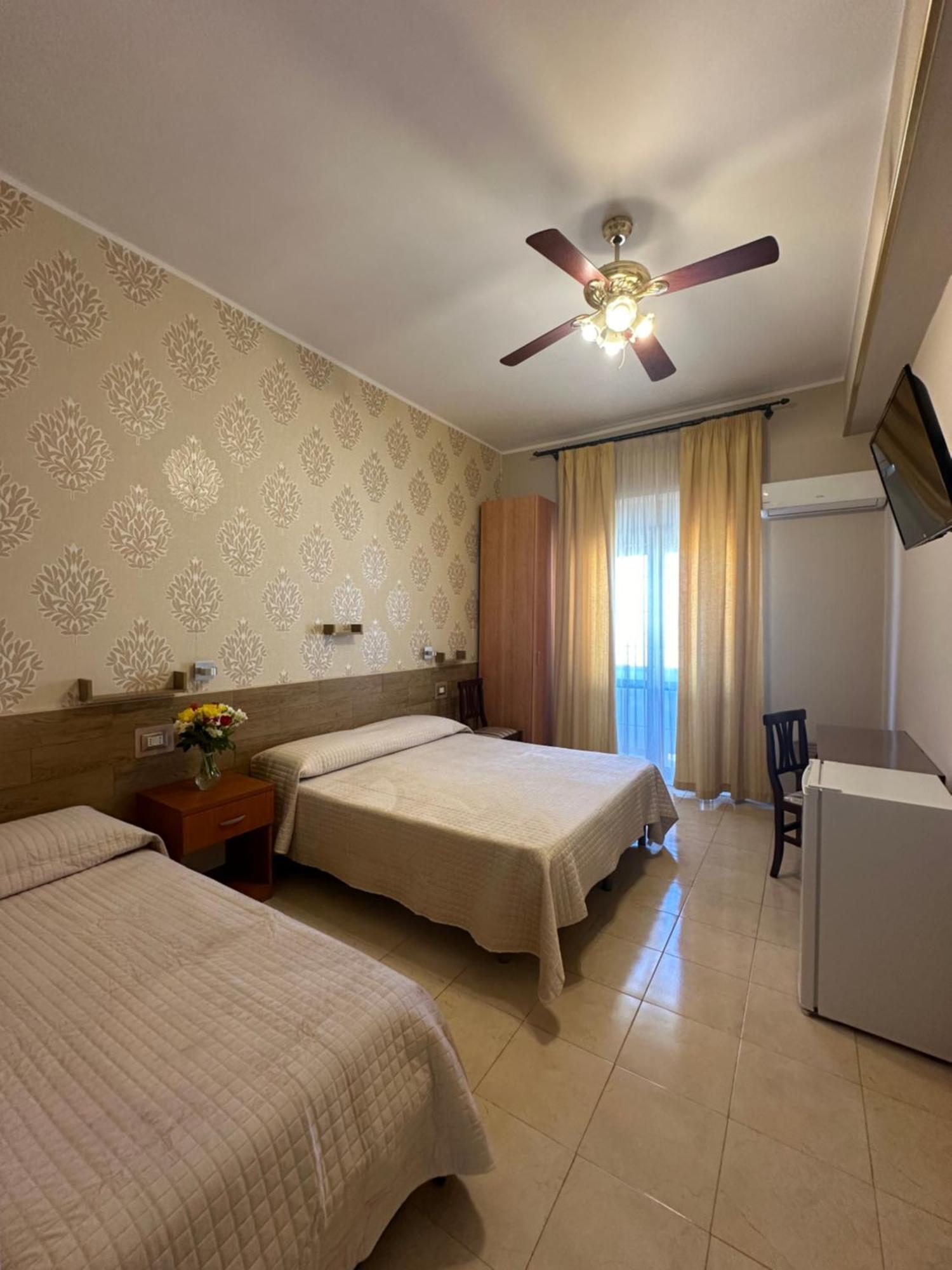 Bed & Breakfast Delle Palme Trapani Exterior photo